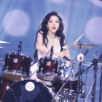 Nguyễn Hoàng Lan ( LyLy )