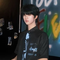 Trương Hàm Thụy_Y