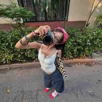 Linh Chi ( Chi Xê )