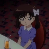 Nakamori Aoko(hồi nhỏ)