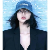 LaLisa Manobanl- cô