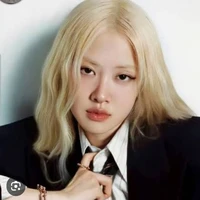 Park Chaeyoung- nàng