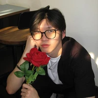 aou vẻ ngoài ( thế thân )