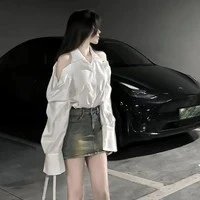 Đinh Mỹ Linh ( Cô giáo)