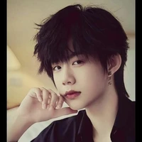 Trần Dịch Hằng_anh