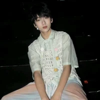 Nhiếp Vĩ Thần