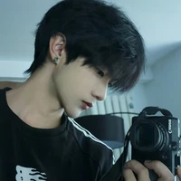 ᥫ᭡ Huỳnh Quốc Thiên Bình┆@Dove_Libraᰔᩚ