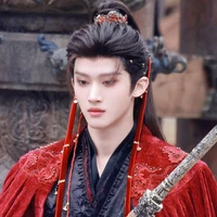 Thượng Quan Thần- Cô Sơn Tề Vân