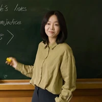 Park Sung Hwa | Cô Giáo