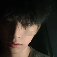 Nguyễn hoàng quân