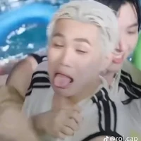 Nhỏ tg