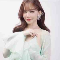 Bích Phương (mẹ)