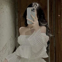 Huỳnh Phương Thảo ( Em của Rhy và Sơn)