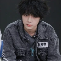 Vương Lỗ Kiệt-y