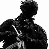 Chiến sĩ công an (2)