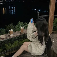 bn thân Y/N