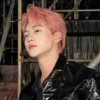 Jsol ngoạm đầu mèo