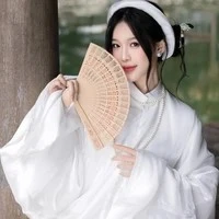 Trần Thị Xuân/mợ 3