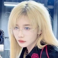 Trần Kha ( Kha Kha )