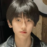 Tả Kì Hàm (y)