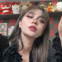 Lê Thy Ngọc 