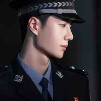 Chỉ Huy - Tướng Lưu.