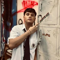 Christopher Saimon Harington -kit