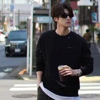 Blue Pongtiwat Tangwancharoen