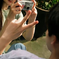 Đặng Hoàng Khánh Chi (Vợ Vỹ)