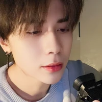 Lê Quang Hùng (phone🐼)