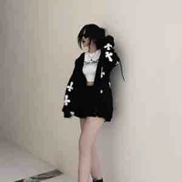 Nguyễn Đoàn Lê Khanh (chị)