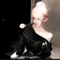 Trần Khánh Linh- mẹ Lê