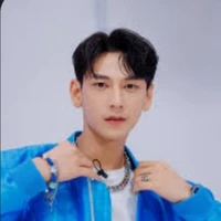 Issac (Phạm Lưu Tuấn Tài)