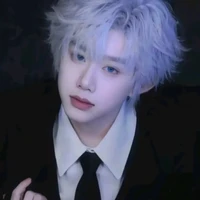 Trần Dịch Hằng - hắn