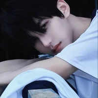 Tạ Dực Song Ngư