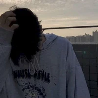 Hoàng Bảo Nhiên (đ.em)