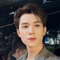 Anh tú