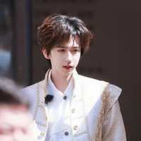 Hạ Tuấn Lâm_ Ba cậu