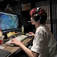 Lục Dạ Minh _ Ma Kết _ Luica