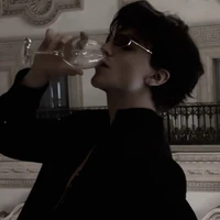 Dục Thanh Thất Yến