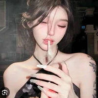 Bích Lưu Hằng