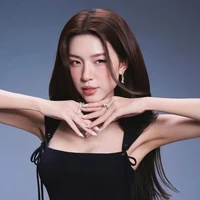 Nguyễn Lê Diễm Hằng _ lamoon