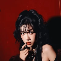 NGUYỄN LINH CHI