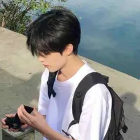 Ngô Văn Dụ . Ronnie.nhoOtisroi><