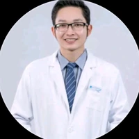 bác sĩ chữa bệnh ngáo chó