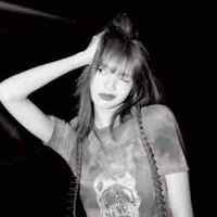 Lalisa Manobal ( cô )
