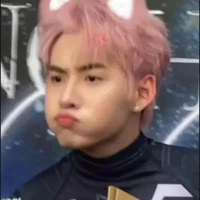 Hùng Huỳnh (Gấu)