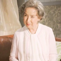 Bùi Trần Thảo Ly (bà n9)