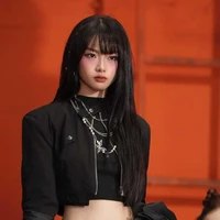 Nguyễn Lê Ngọc Ánh Sáng – Aza