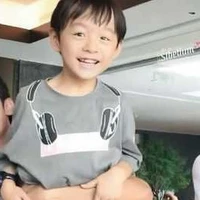 Thẩm Lạc Lạc